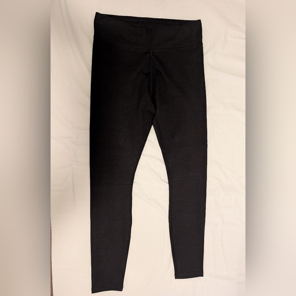 New NWOT Pact Black Leggings Medium Organic Cotton